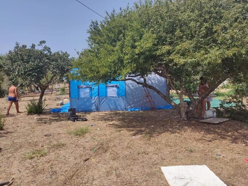 Aree Tende Presso La Casa In Campagna Di Ottavia Ξενοδοχείο Alezio Εξωτερικό φωτογραφία