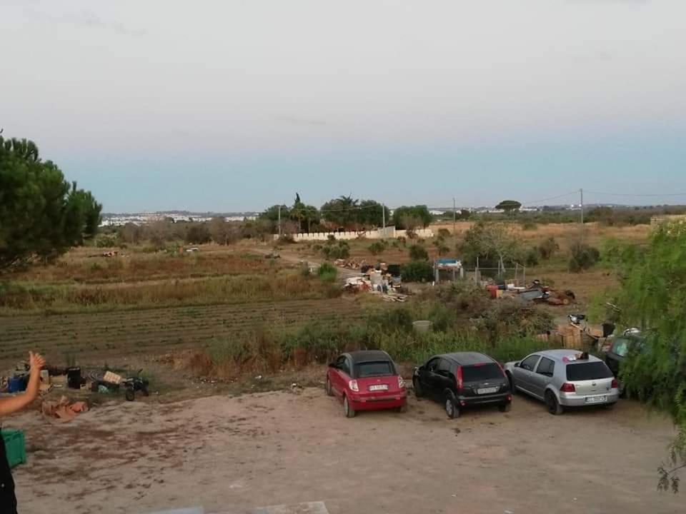 Aree Tende Presso La Casa In Campagna Di Ottavia Ξενοδοχείο Alezio Εξωτερικό φωτογραφία